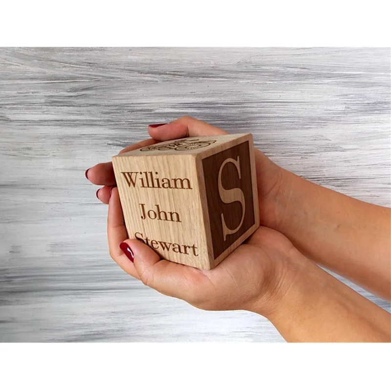 Деревянный новый детский блок памяти изготовленный на заказ гравированный