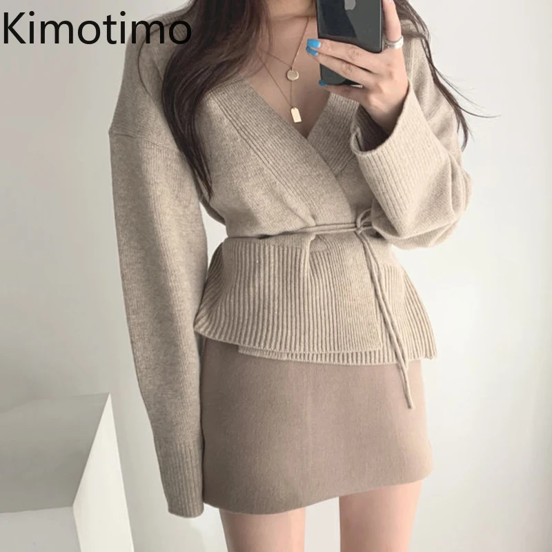 

Женский комплект из двух предметов Kimotimo, корейский шикарный осенне-зимний вязаный свитер с V-образным вырезом и шерстяная трапециевидная ми...