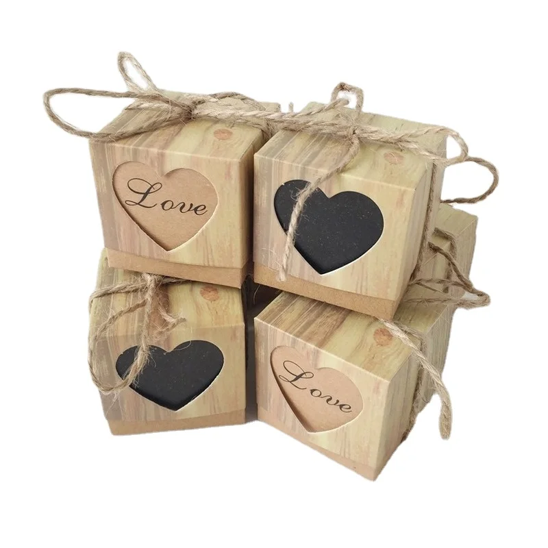 

Retro Kraft Paper Favor Boxes Wood Grain Heart Shaped Hollow Candy Box Small Love Sweets Packaging Wholesale for New Year Party