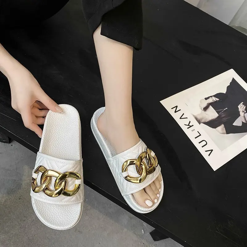 

Slippers Casual Female Shoes Slides Low Rivet Platform Luxury 2021 Flat Summer Fabric Metal Decoration PU Rubber Flat Shoes Fema