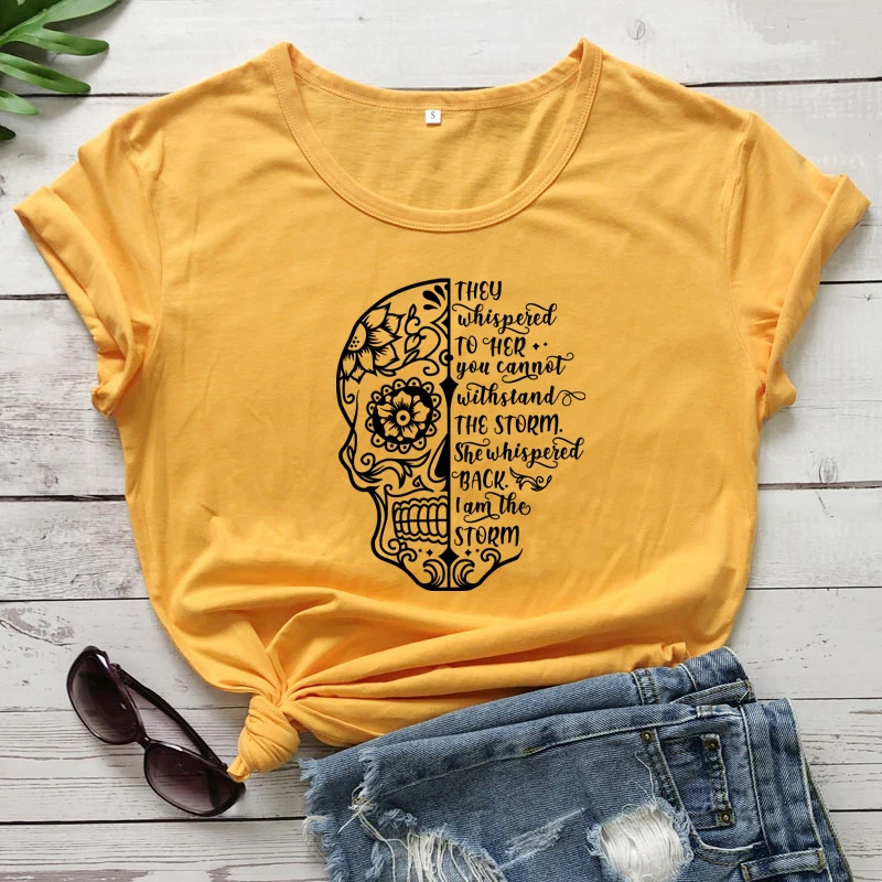 Футболка с надписью They Whispered To Her Skull модная женская футболка изображением мандалы