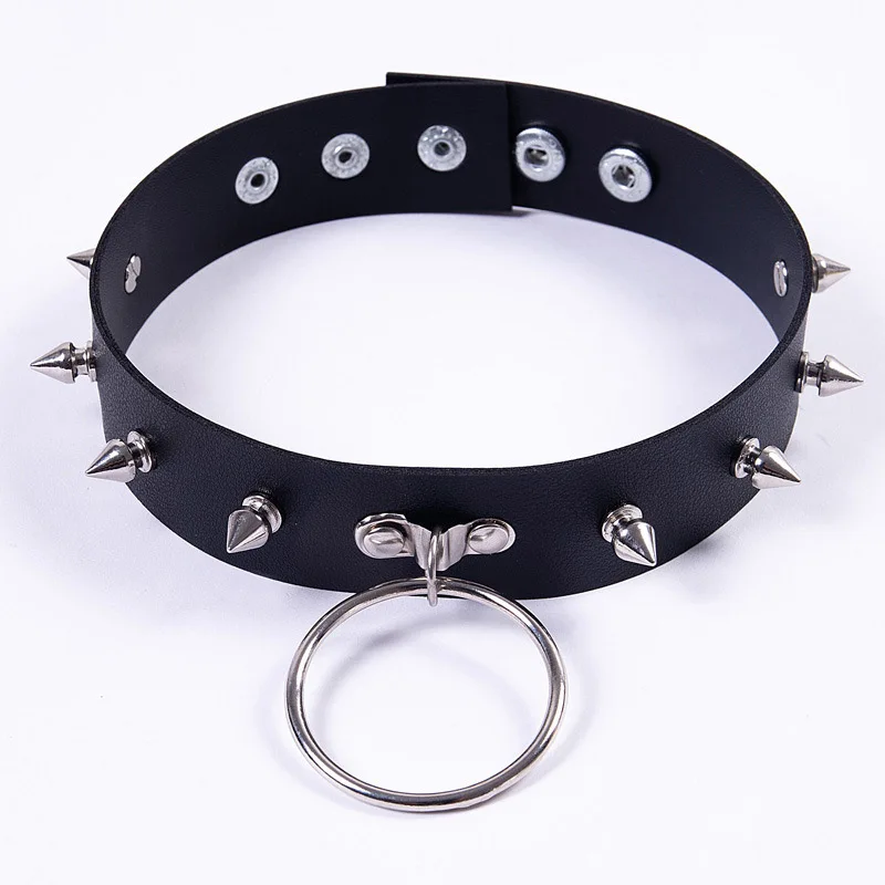 

Rivet PU Leather Choker Necklace Women Moon Gothic Punk Round Torque Fashion Harajuku Streetwear Necklaces Decoration