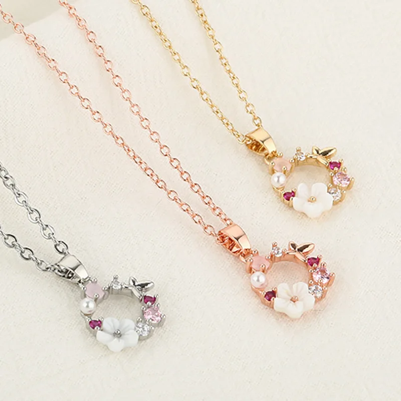 

Factory direct sale new butterfly necklace fashion wild butterfly flower shell clavicle chain pendant necklace female wholesale