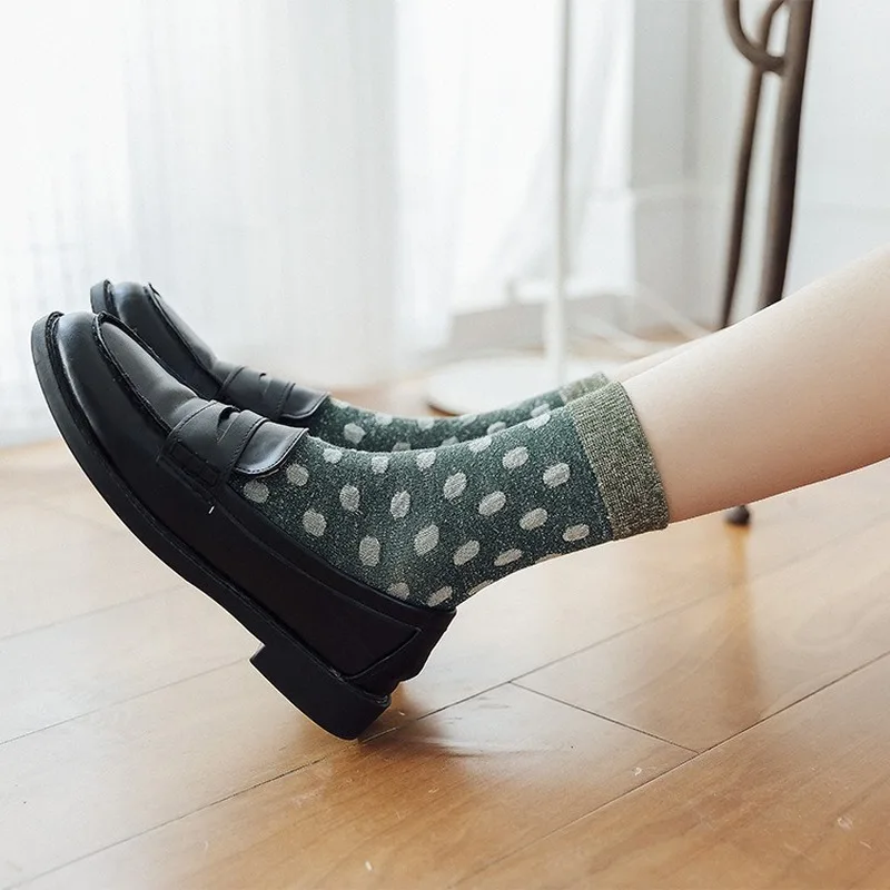 

Woman Socks Dot Print Japanese Kawaii Cute Long Socks Autumn Winter Harajuku Retro Vintage Streetwear Crew Socks