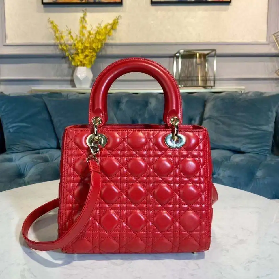 

2021 spring and summer new leather handbag new crocodile pattern second generation portable mini leather shoulder diagonal bag