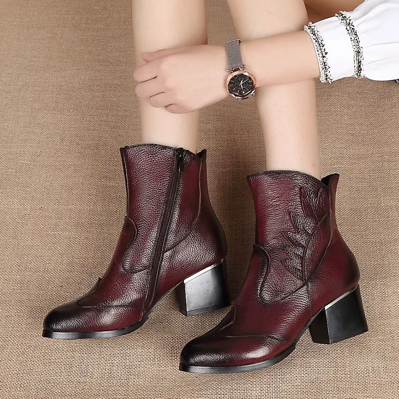 

Women's Shoes