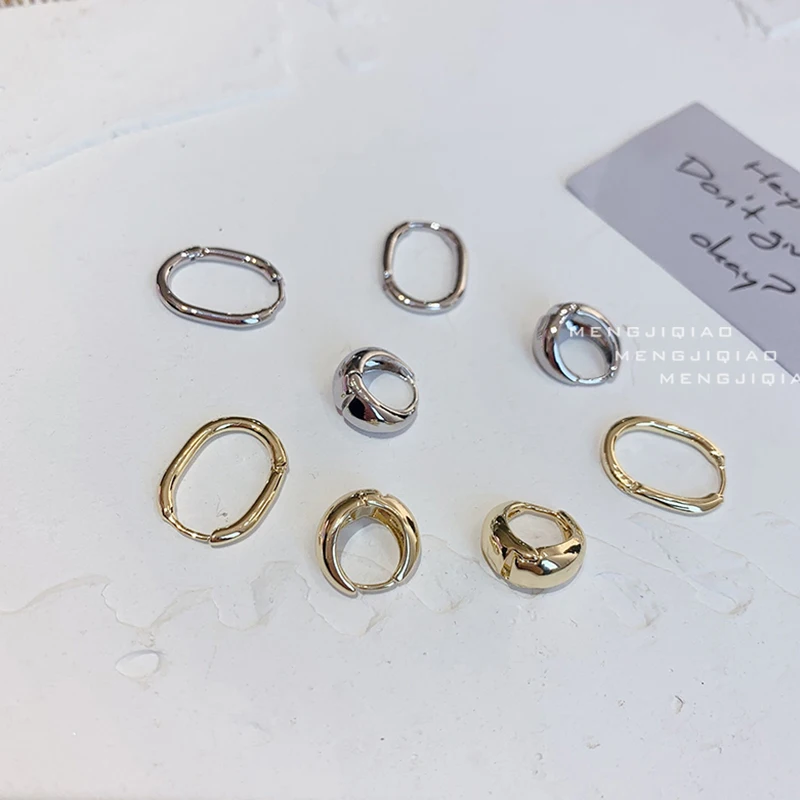 

Vintage Simple Round Circle Hoop Earrings for Women Trendy Small Ear Buckle Punk Hip Hop Students Earring Jewelry Brincos Gift