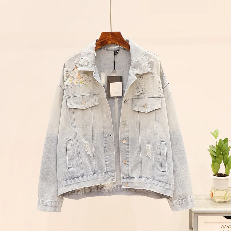 Женская джинсовая куртка светильник-голубая свободная короткая с принтом и