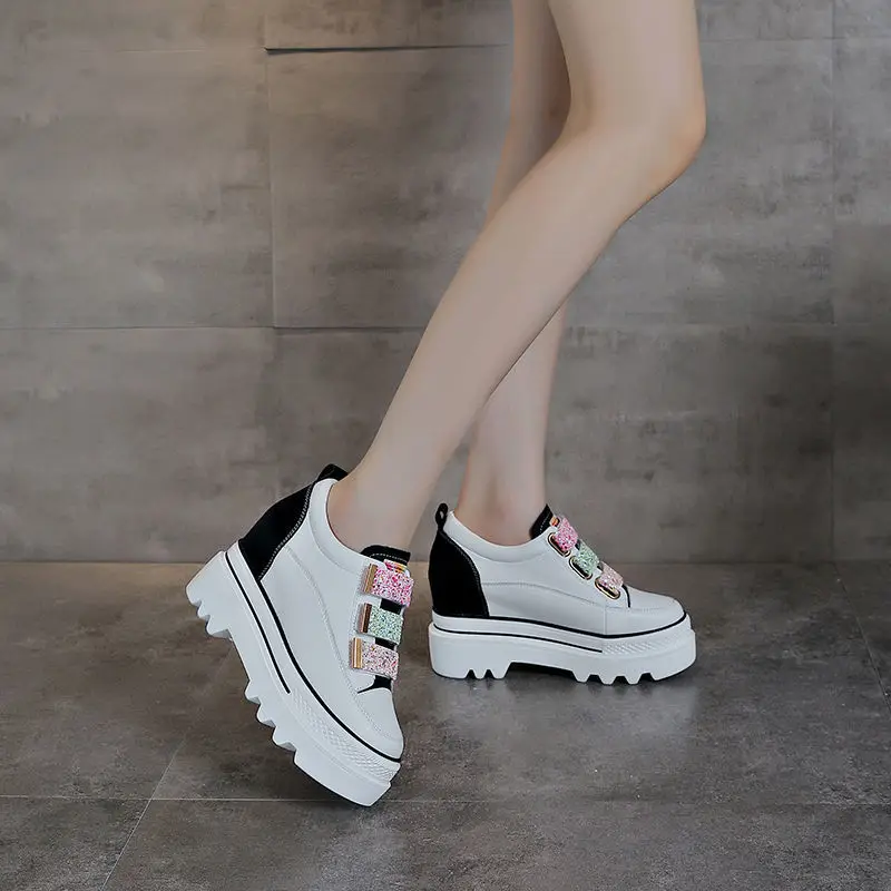 

Net red women's shoes 2020 autumn and winter new casual sports shoes thickened thick bottom white shoes B1127