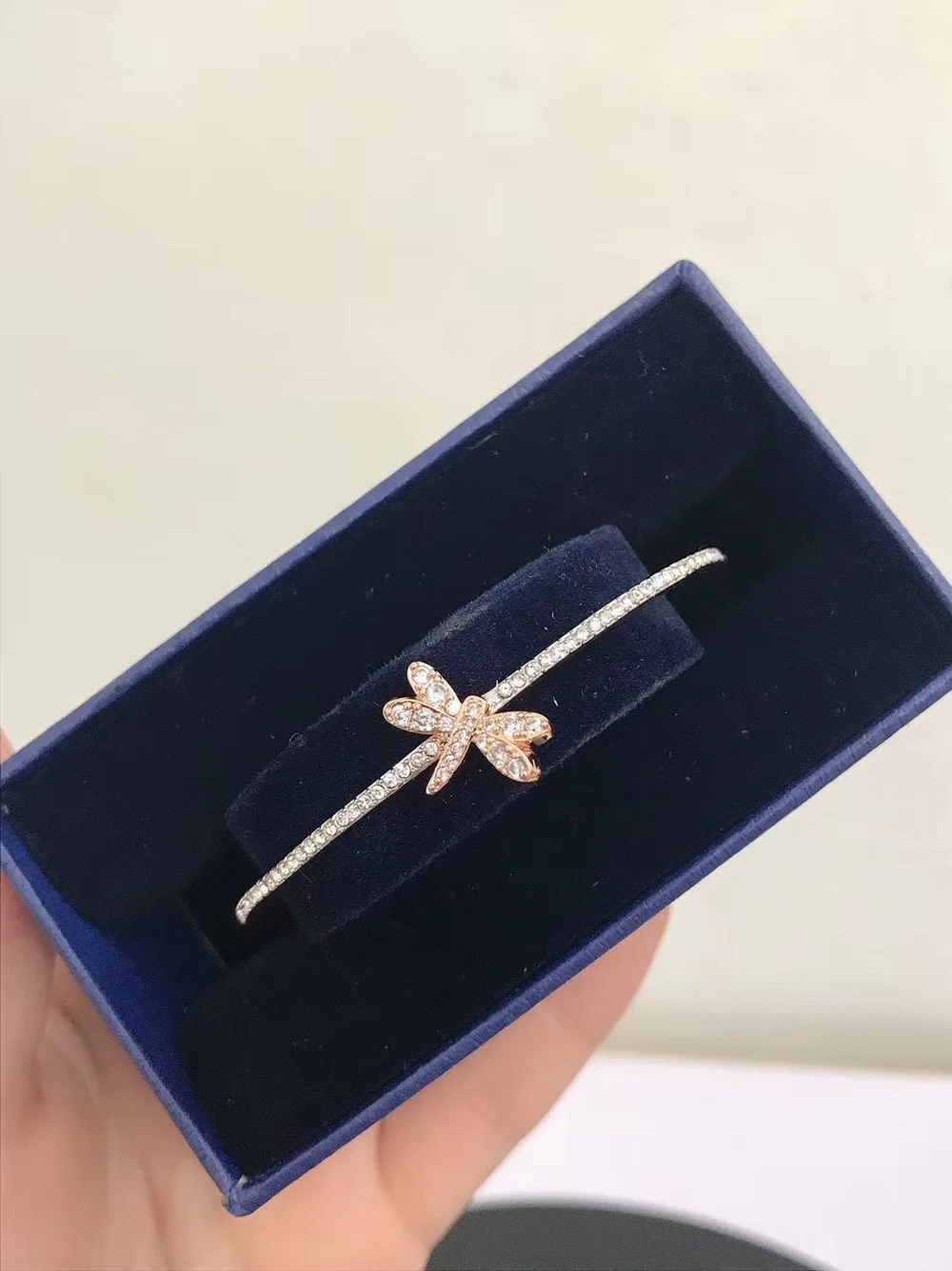 

2020 Fashion Jewelry High Quality SWA1:1,Charm Simple Dragonfly Butterfly Flower Female Pendant Necklace Romantic Gift For Women