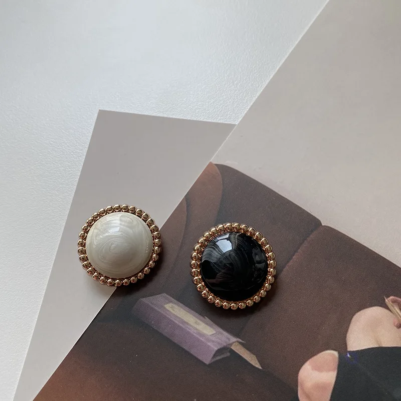 

10pcs/lot Size:20-25mm Trendy Glossy Buttons All-match Metal Shank Button for DIY Garment Sewing Ornament Accessories(SS-2708)