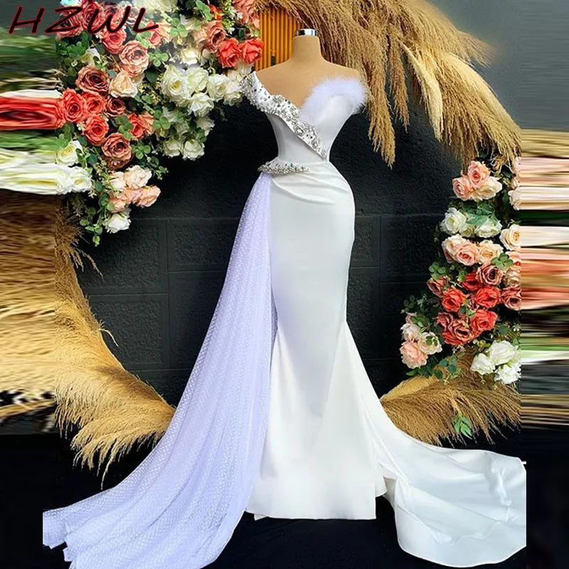 Фото Белое платье-Русалка для выпускного вечера длинное платье с перьями и