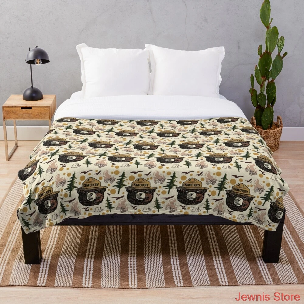 

Retro Smokey bear pattern Blanket Fleece Plush Blankets on Bed/Sofa Sleeping Cover Bedding Throws Bedsheet for Kids Adult