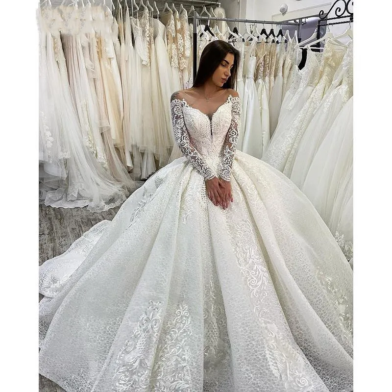 

luxury Ivory Lace Tulle Beading Scoop Long Sleeves Floor-Length Ball gown Wedding dress Chapel Train Custom made Plus Size