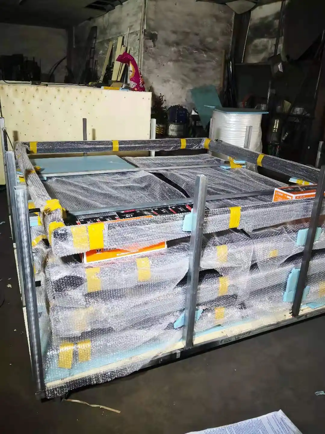 Оптовая продажа, сделано в Китае, 72x96 дюймов, с 12 стальными коваными дверями, для продажи по самой низкой цене