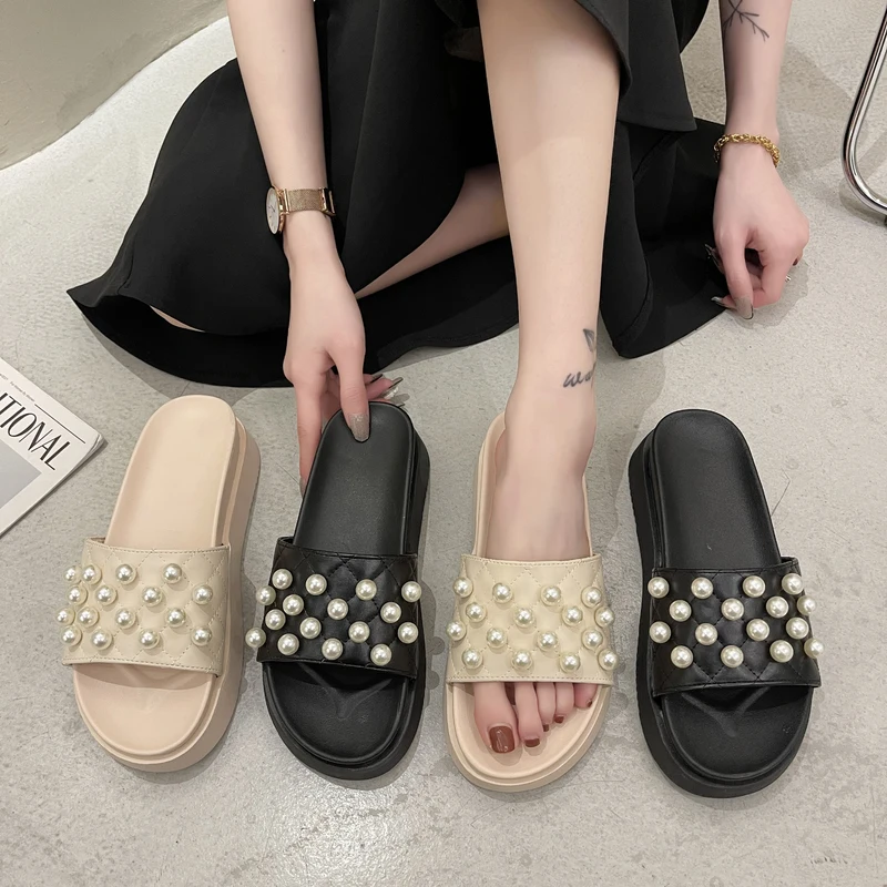 

Female Shoes Ladies' Slippers Platform Summer Clogs Woman String Bead Luxury Slides Low 2021 Soft Flat Girl Beach Designer Rubbe