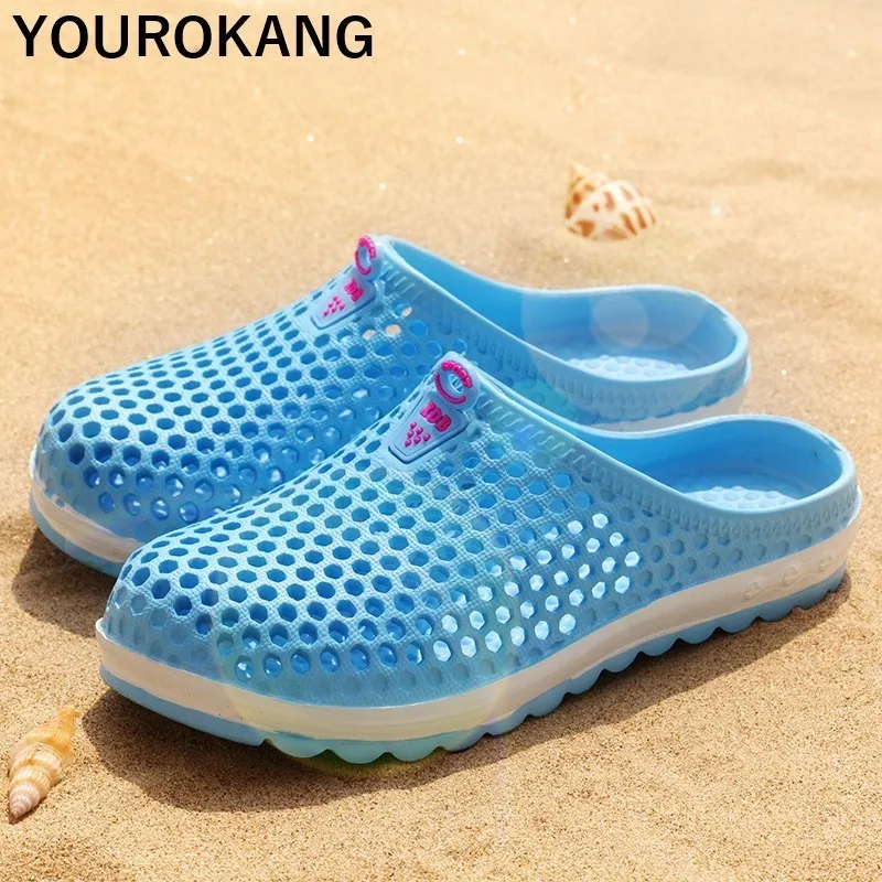 Шлепанцы женские легкие для сада и пляжа ажурные сандалии бассейна массажные