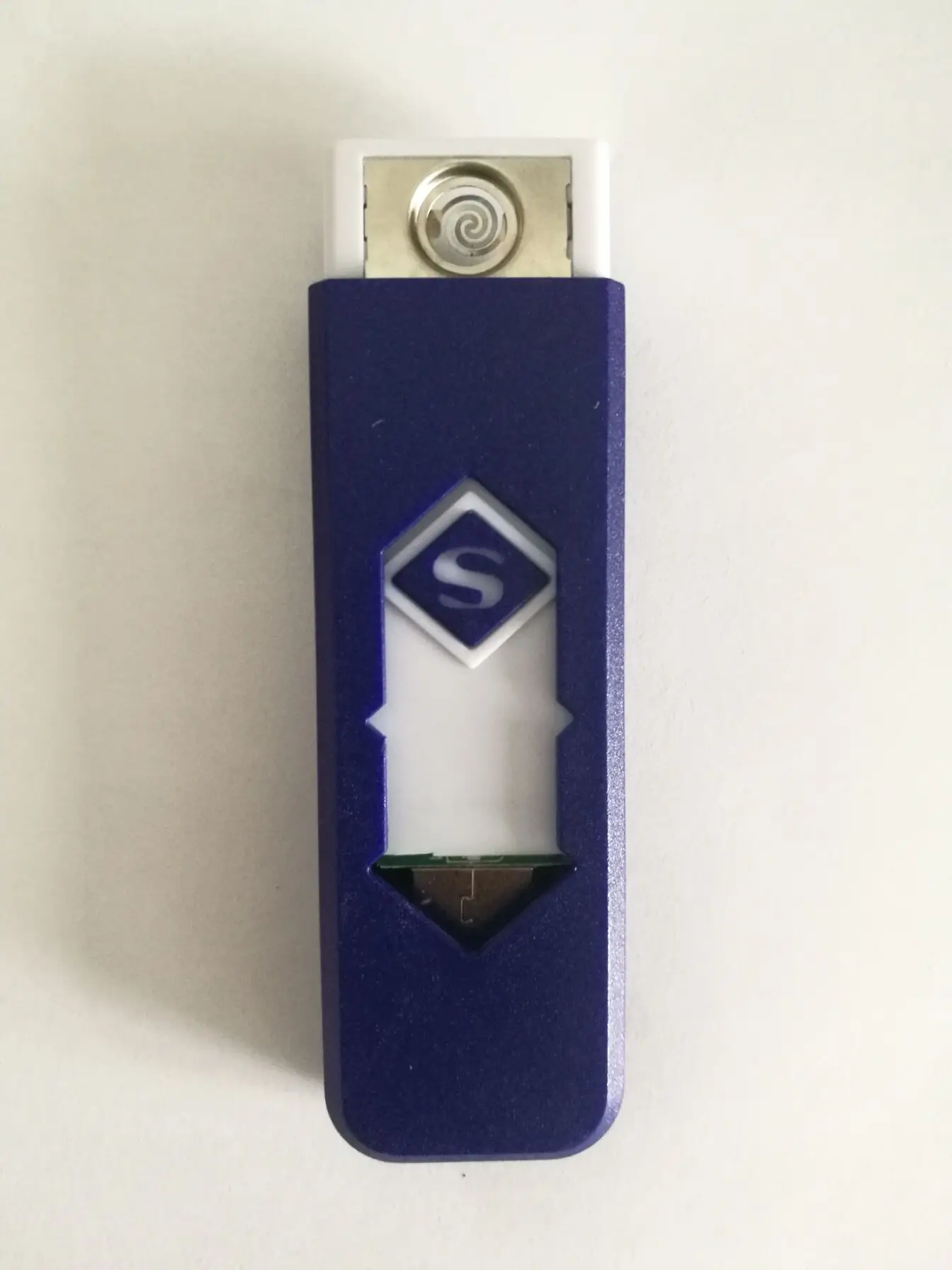 1 шт. хороший подарок зажигалки для электронных сигарет бездымный USB