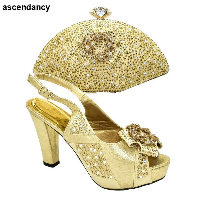 Новинка Модная дизайнерская обувь Роскошный комплект из туфель и сумочки в