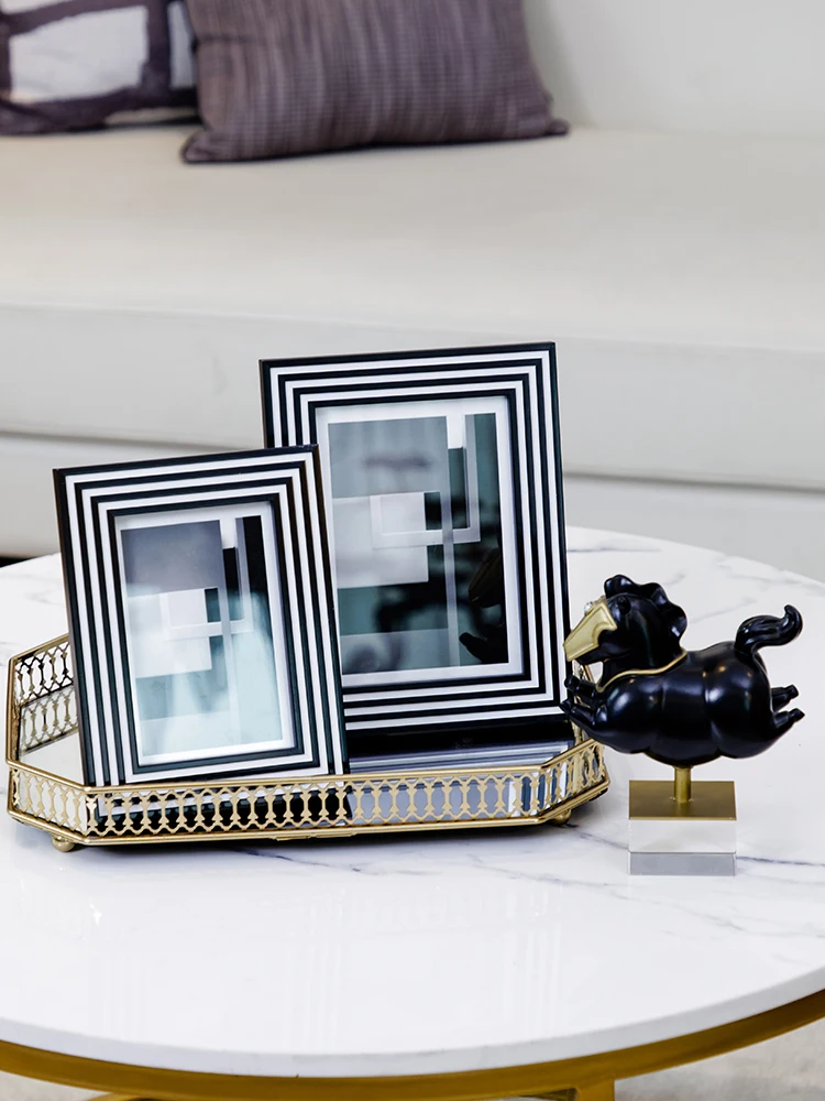 

zq Nordic Modern Wooden Photo Frame Decoration Living Room Bedroom Bedside Table Photo Decoration Soft Home Decoration