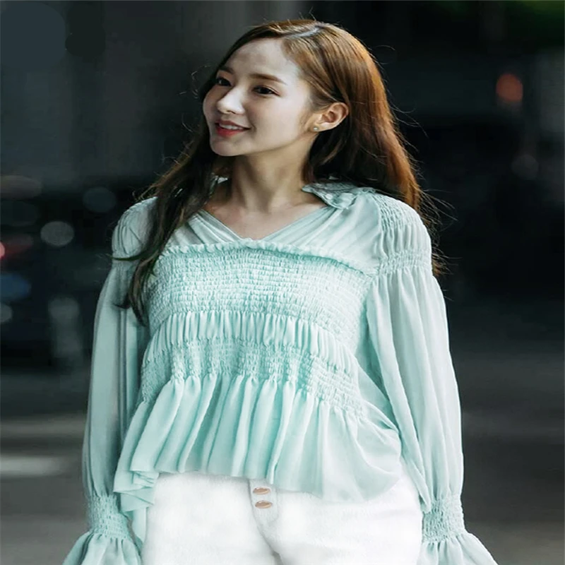 Шифоновая футболка с длинными рукавами для беременных фиолетовая белая