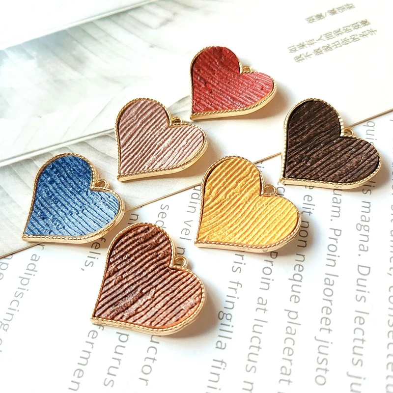 Простые Модные нестандартные серьги в форме сердца кожаные инкрустированные