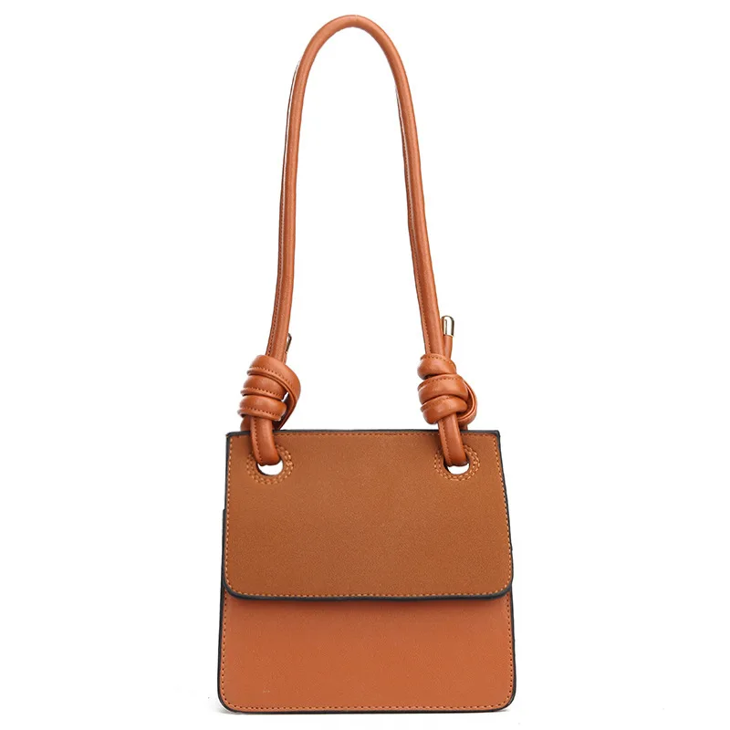 

Autumn and winter retro bag women 2021 new Hong Kong style fashion one-shoulder small square bag