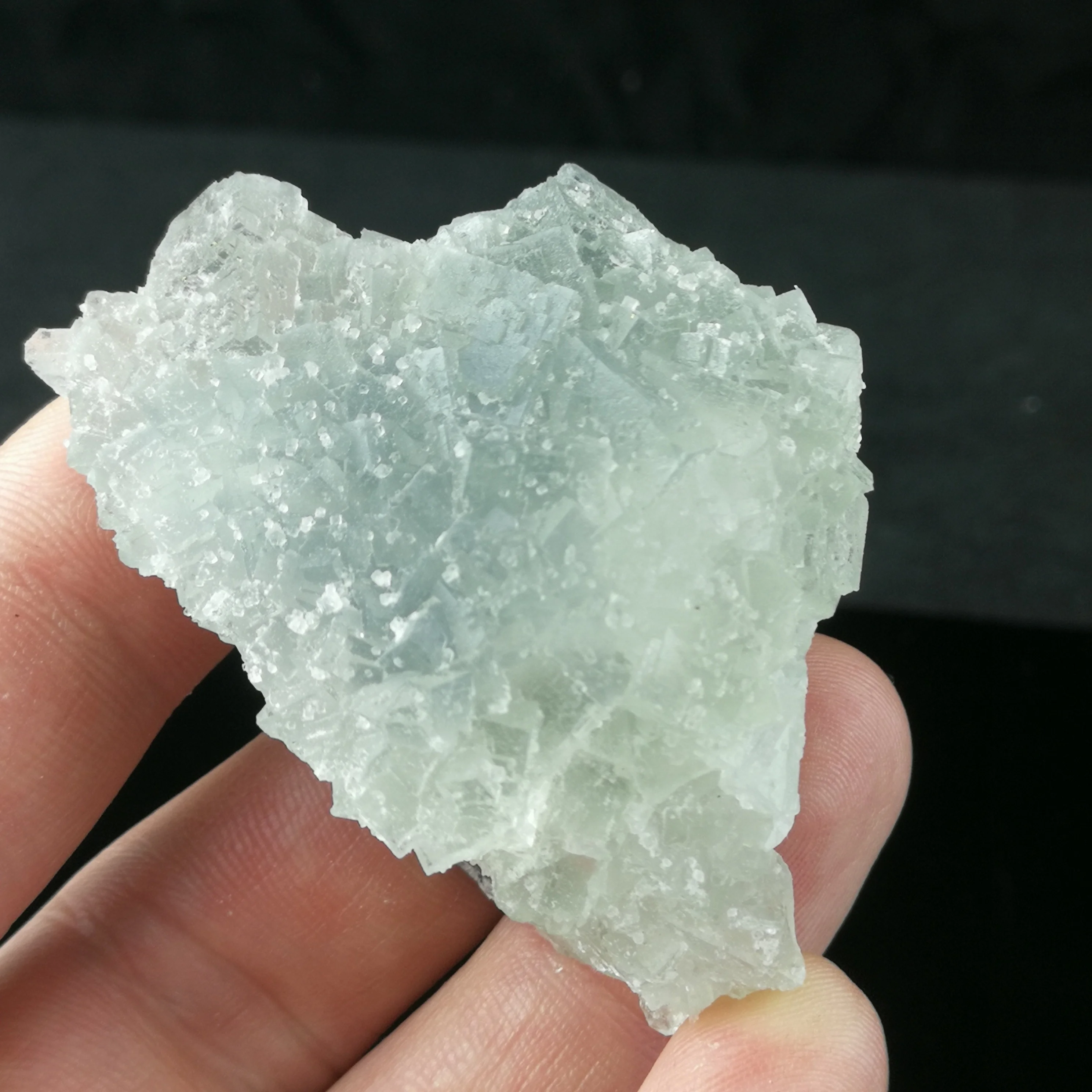 

85,7 gNatural зеленый флюорит, с украшением в виде кристаллов, ламинат высокого давления/декоративный ламинат высокого образцы минералов