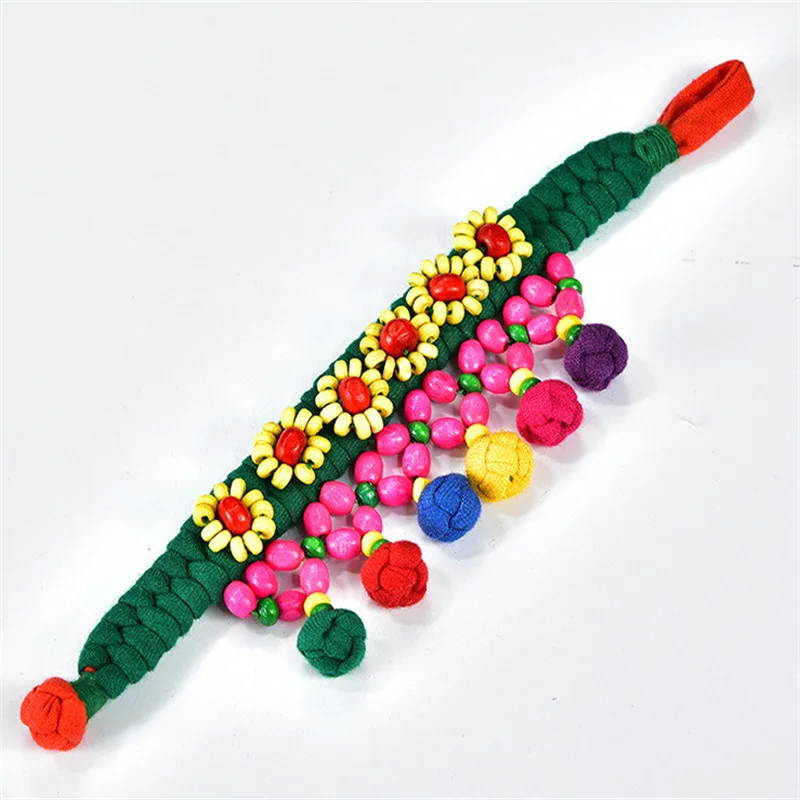 Женский браслет с бусинами и цветами из ткани | Украшения аксессуары