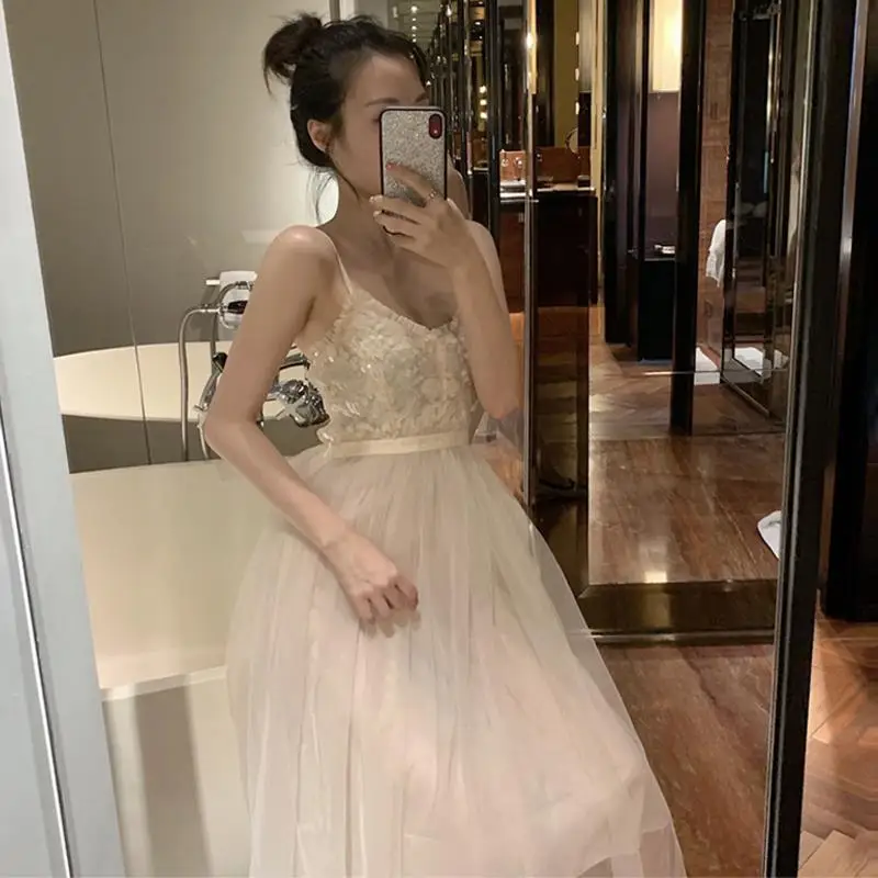 

2021 Fashion Women Summer Party Dress Mesh Spliced Sequin Spaghetti Strap Dress V Neck Backless Party Club Vestidos Y609