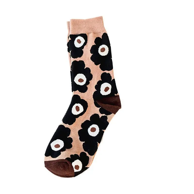New Floral Socks Streetwear Flower Socks Women Girls Korean Harajuku Style Kawaii Socks Autumn Winter for Ladies Socks