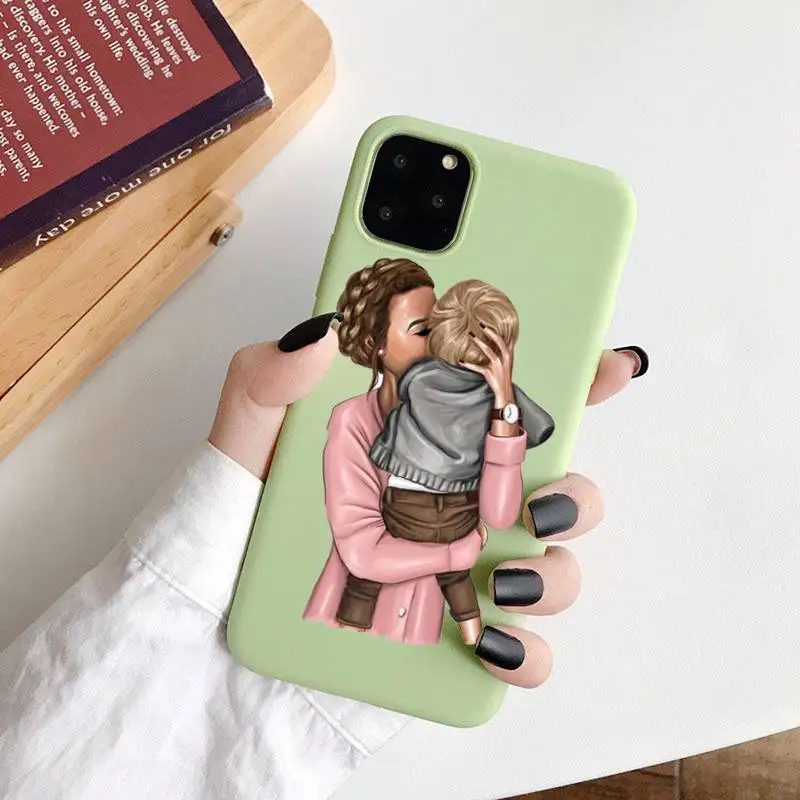 

girl Queen Mom and baby Phone Case Candy Color for iPhone 6 7 8 11 12 s mini pro X XS XR MAX Plus