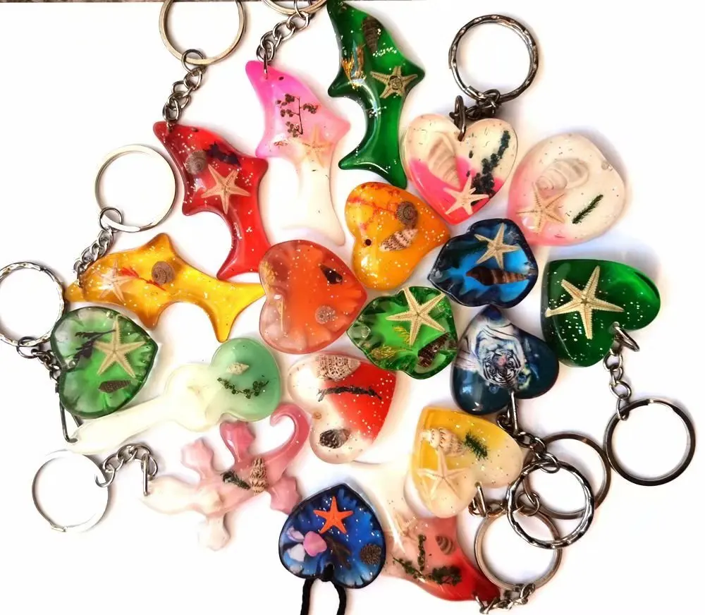

YQTDMY 10 pcs Personalized starfish mixed style charming colorful keychain