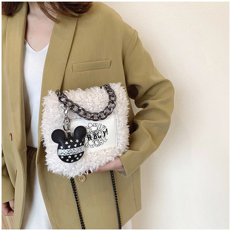 

Disney white lady mickey shoulder bag white plush fashion chain girl shoulder bag women bucket bag