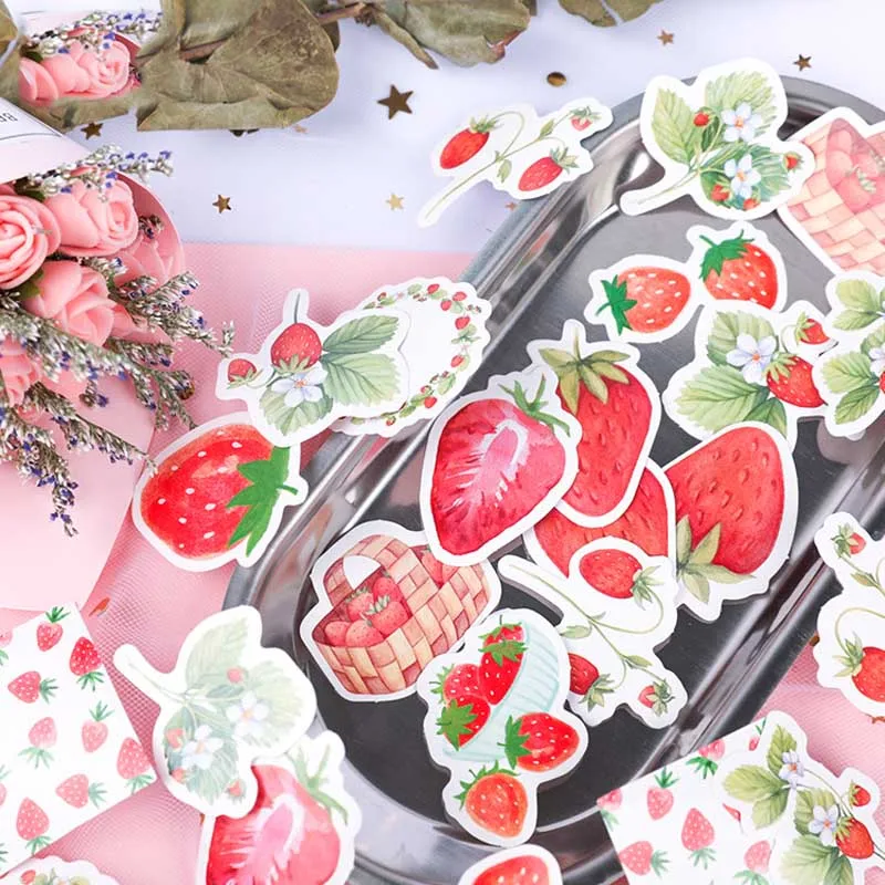 

45Pcs/lot Cute Strawberry Stickers Label Kawaii Diary Adhesive Mini Paper Flake Cartoon Sticker Scrapbooking Stationery Supplies