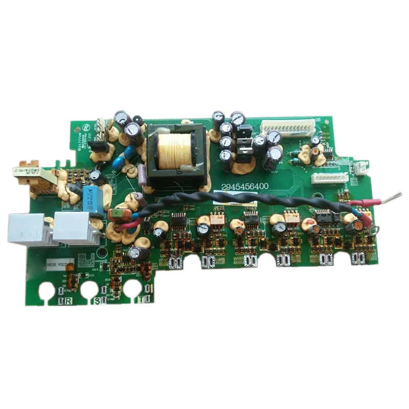 

В наличии на складе, гарантия 1 год, новый инвертор, драйвер серии VFD-B F 2945456400