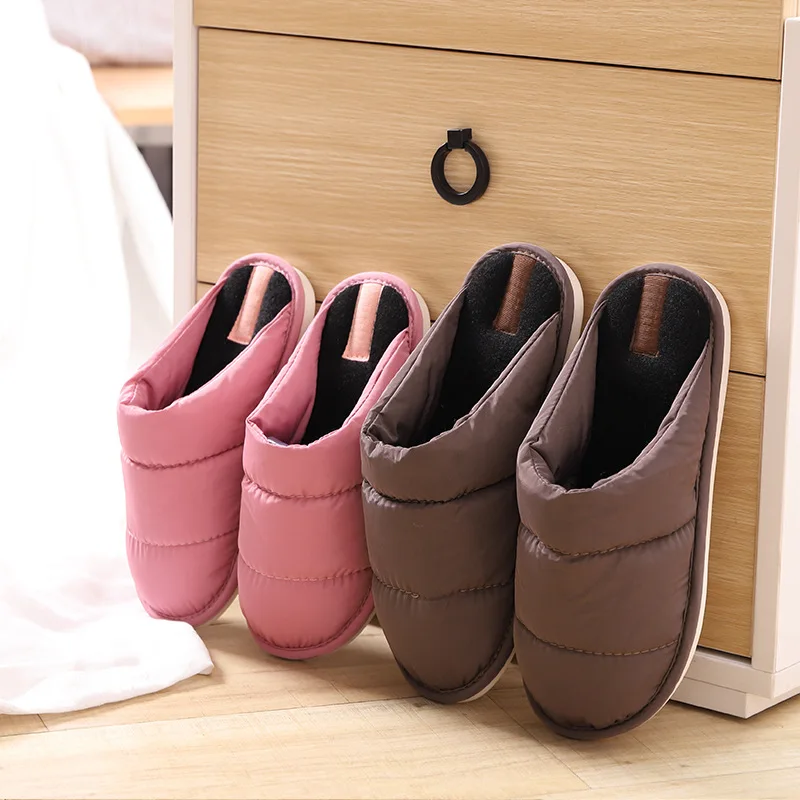 Женские шлепанцы зимние модные теплые Нескользящие на плоской платформе | Обувь