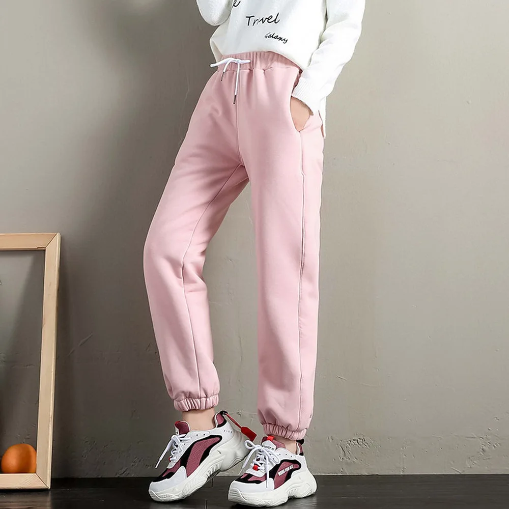 Розовый Women's Trousers Winter Thick Trousers Warm Velvet Sweatpants Plus Velvet Thick Casual Female Jogging Pants Loose Harem Pants - Цвет: Розовый