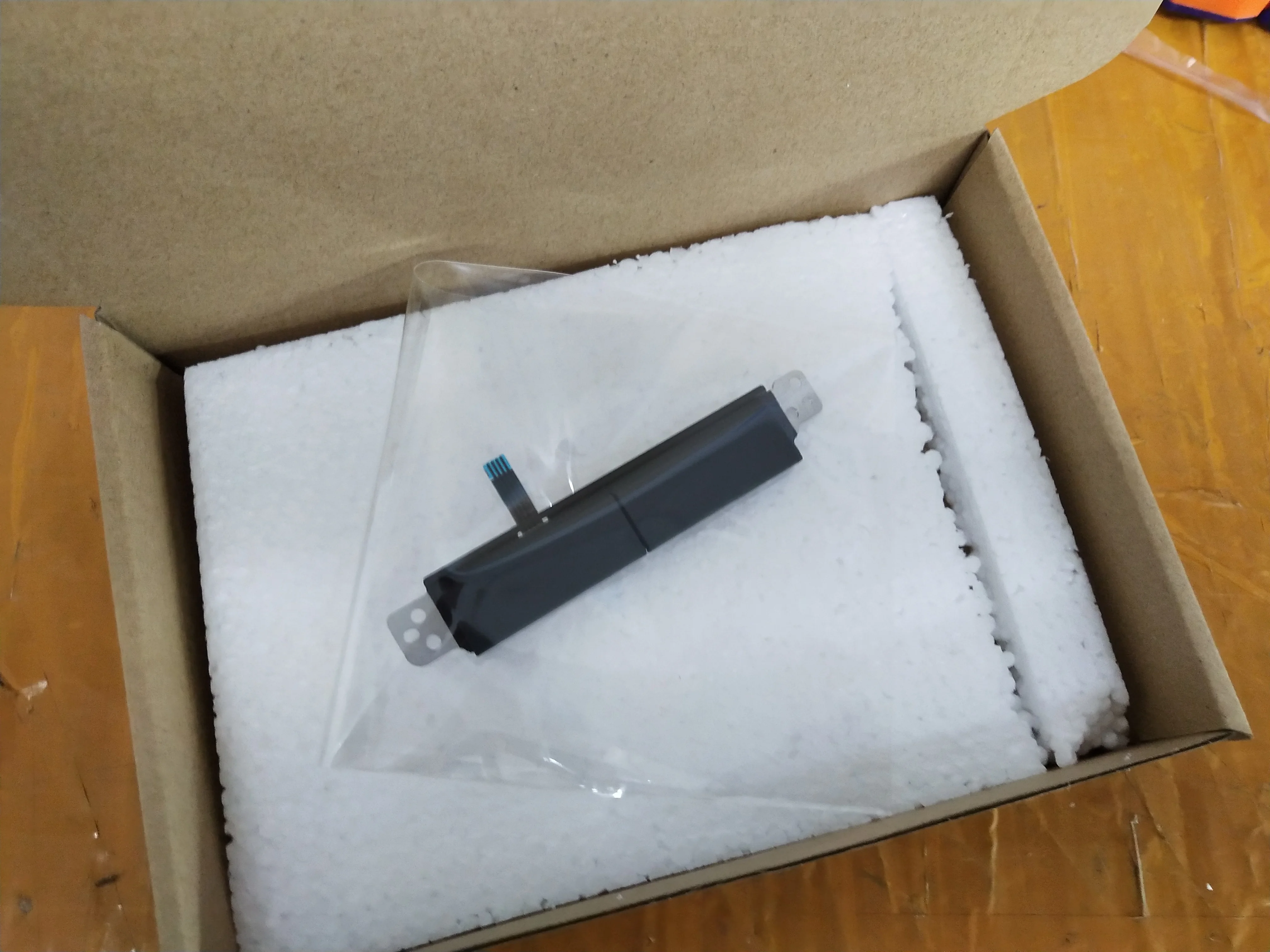 

Новые оригинальные левые и правые клавиатуры для ноутбука DELL E6440, сенсорные кнопки, кнопки мыши, сенсорные кнопки A131CE PK37B00DT00