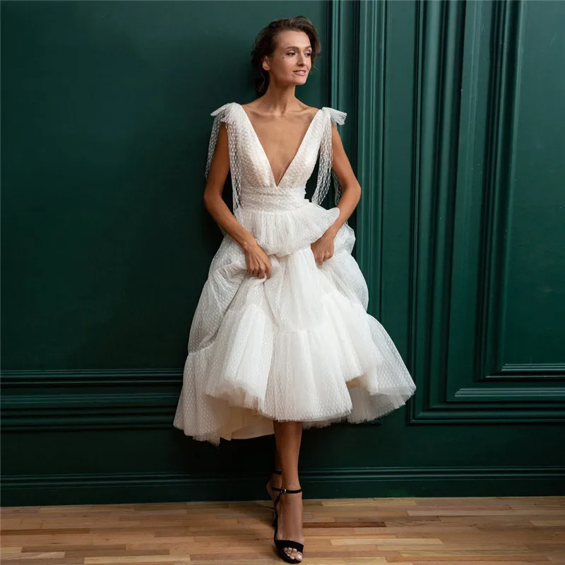 Сексуальное свадебное платье в стиле бохо с V-образным вырезом Короткие складки