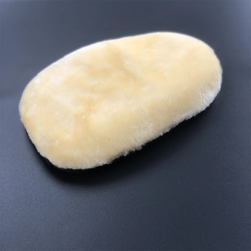 

Car Cleaning Glove For Peugeot 107 108 206 207 208 301 307 308 407 408 508 2008 3008 4008 5008 Exalt