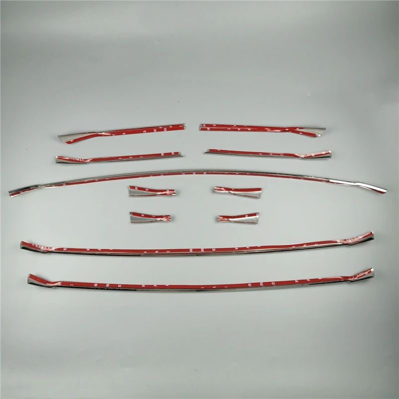 Декоративная накладка на переднюю решетку автомобиля декоративная из