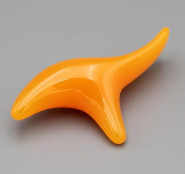 

Triangle Shaped Beeswax Scraping Bar Stick Chinese Traditional Acupuncture Massage Hand Body Gua Sha Board Therapy Tool