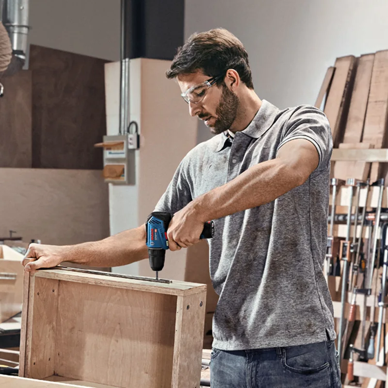 Bosch GSR12V 30 Электроинструмент аккумуляторный фонарик отвертка промышленная