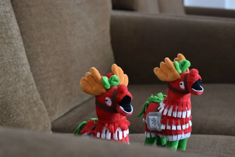 Крепостная ночь Рождество Llama драма Лут Pinata битва Royale плюшевые мягкие лошади тайник Альпака чучела животных куклы игрушки для детей