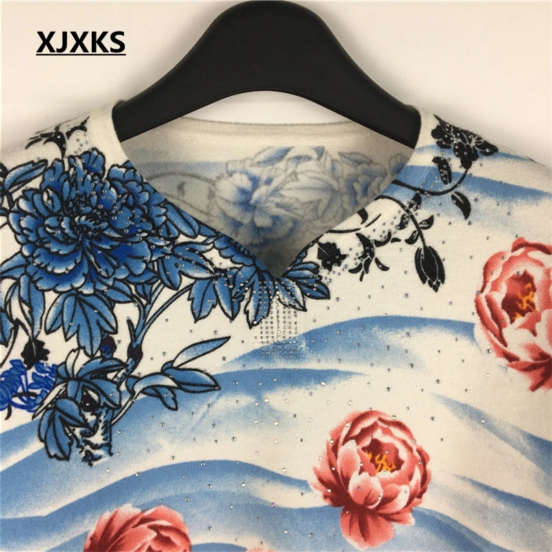 Свитер женский трикотажный в стиле ретро с V-образным вырезом и длинными рукавами