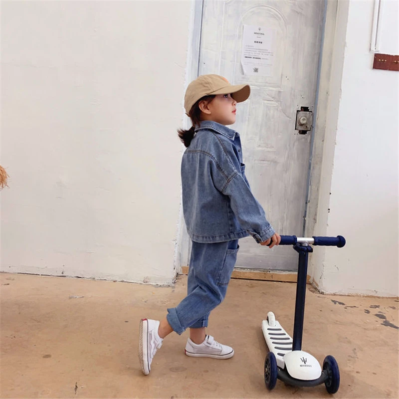 Комплекты детской одежды 2019 новые джинсовые маленькие девочки и мальчики куртка