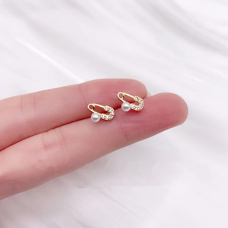 

OBEAR Siver Plated Paved Zircon Geometric Hollow Pearl Rotating Needle Golden Stud Earrings for Women Girls Party