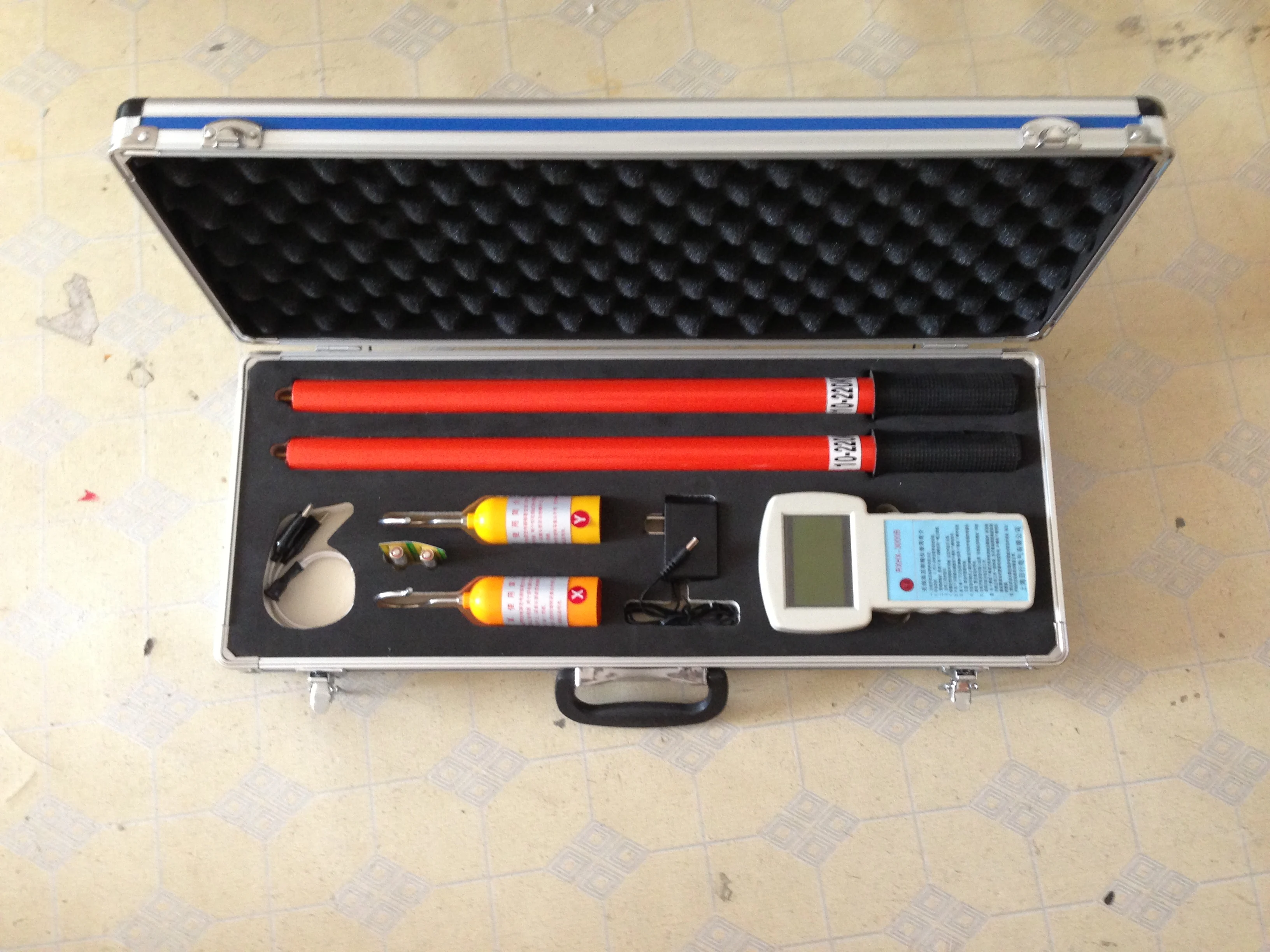 Беспроводной высоковольтный датчик ядерной фазы // беспроводной цифровой