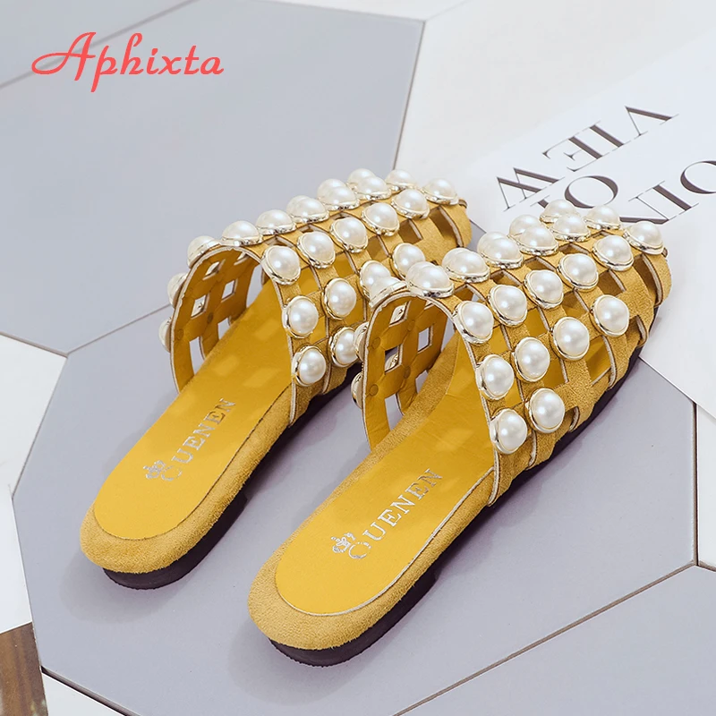 Женские пляжные шлепанцы Aphixta на плоской резиновой подошве с жемчугом женские